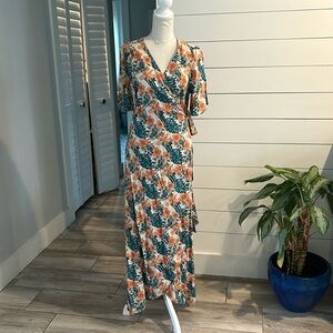 Roxy pink and green floral maxi wrap dress | size medium NWT
